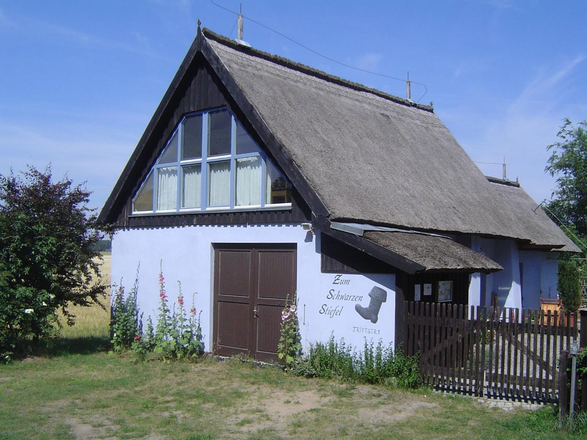 Zum Schwarzen Stiefel- Ferienwohnung Atelierhaus Rankwitz Exterior photo
